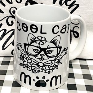 Cool Cat 🐈‍⬛ Mom ☕️ coffee mug ☕️